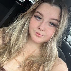 Meet your Posher, Sophie